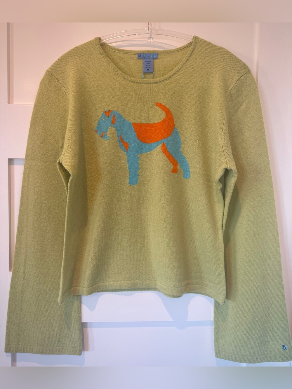 100% Cashmere MEDIUM Green Terrier Dog Sweater Women’s NWT